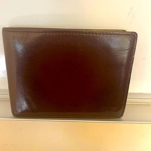 Men’s Coach Wallet. Brown, leather, never worn.